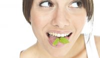 Con la boca abierta… cuida la halitosis